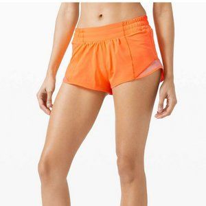 Lulu Lemon Hotty Hot Low-Rise Lined Shorts 4" - Sz 6